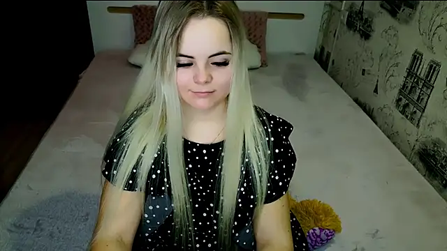 Snapshot of lovely-eyes chatting on 05/02/26, 07:41 lovely-eyes online show from 05/02/26, 07:41