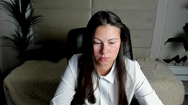 Dana  dom online show from 10/06/25, 02:20