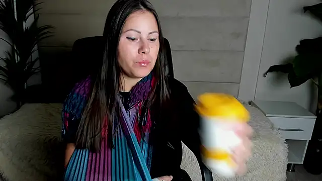 Dana  dom online show from 10/09/25, 12:52