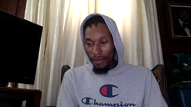 Snapshot of KingDerRico chatting on 11/09/25, 04:27 KingDerRico online show from 11/09/25, 04:27