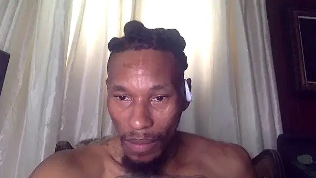 Snapshot of KingDerRico chatting on 11/23/25, 06:08 KingDerRico online show from 11/23/25, 06:08