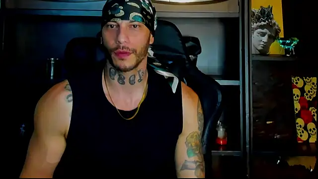 Snapshot of RickG_Oficial chatting on 09/21/25, 12:34 RickG Oficial online show from 09/21/25, 12:34