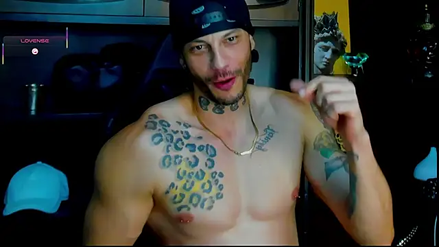 Snapshot of RickG_Oficial chatting on 09/26/25, 12:14 RickG Oficial online show from 09/26/25, 12:14