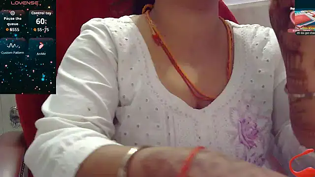 Gulaboo bhabi online show from 10/11/25, 01:42