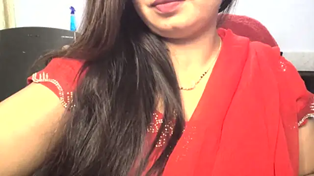Snapshot of Gulaboo_bhabi chatting on 06/02/26, 08:00 Gulaboo bhabi online show from 06/02/26, 08:00