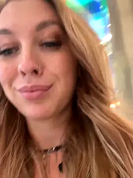 Sweet   Emily online show from 12/03/24, 02:38