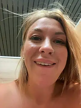 Sweet   Emily online show from 12/10/24, 05:22