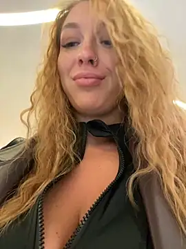 Sweet   Emily online show from 12/19/24, 02:57