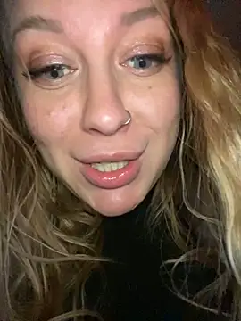 Sweet   Emily online show from 01/14/25, 07:21