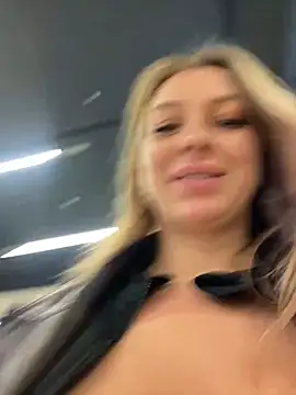 Sweet   Emily online show from 01/15/25, 03:50