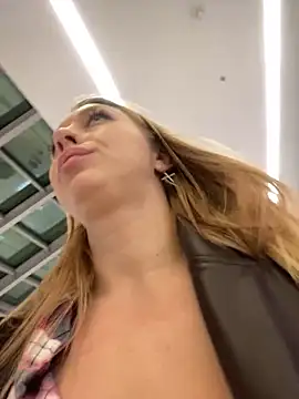 Sweet   Emily online show from 02/16/25, 05:59