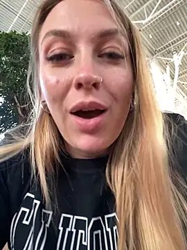 Sweet   Emily online show from 09/09/25, 02:05