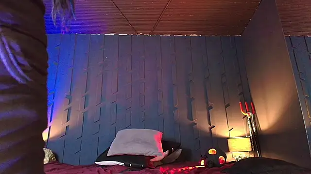 MorganaCrowley online show from 01/22/25, 01:10