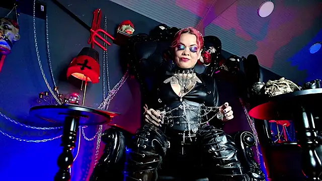 Snapshot of MorganaCrowley chatting on 04/02/26, 11:19 MorganaCrowley online show from 04/02/26, 11:19