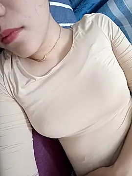 Snapshot of 2_sex chatting on 03/24/26, 04:28 2 sex online show from 03/24/26, 04:28