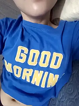 Snapshot of 2_sex chatting on 03/24/26, 05:07 2 sex online show from 03/24/26, 05:07