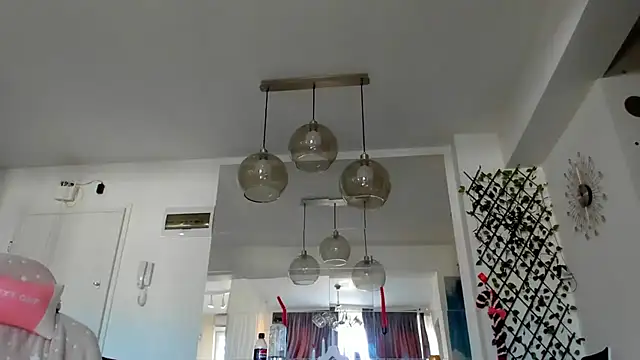 IreneVON online show from 01/28/25, 08:04