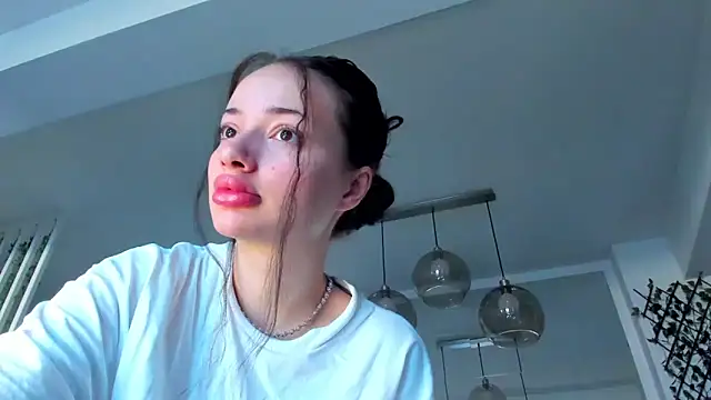 IreneVON online show from 03/05/25, 06:01