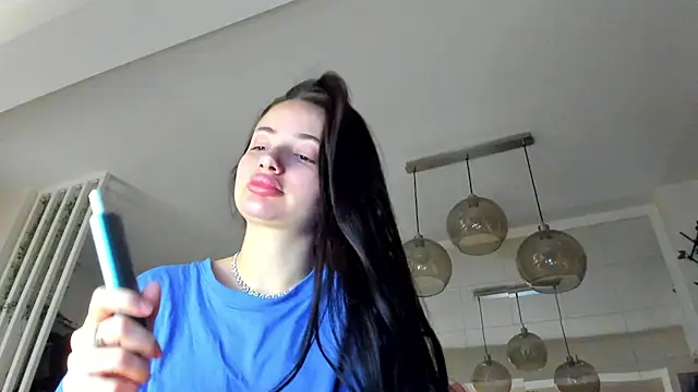 IreneVON online show from 11/04/25, 04:33