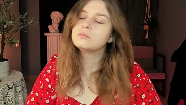 FioraMarmoris online show from 11/02/25, 05:21