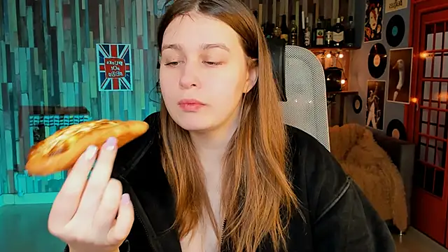 FioraMarmoris online show from 01/18/26, 07:01