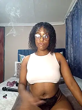 Queen-Chocolate online show from 02/01/25, 11:27