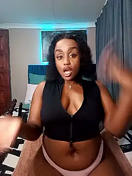 Snapshot of Queen-Chocolate chatting on 03/18/26, 08:56 Queen-Chocolate online show from 03/18/26, 08:56