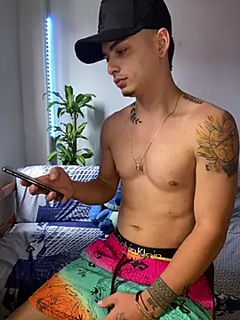 danny 42027 online show from 03/04/25, 07:43