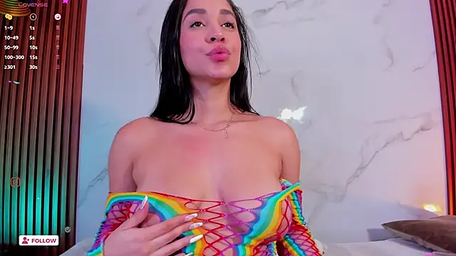 amelie leigh online show from 12/16/24, 10:18