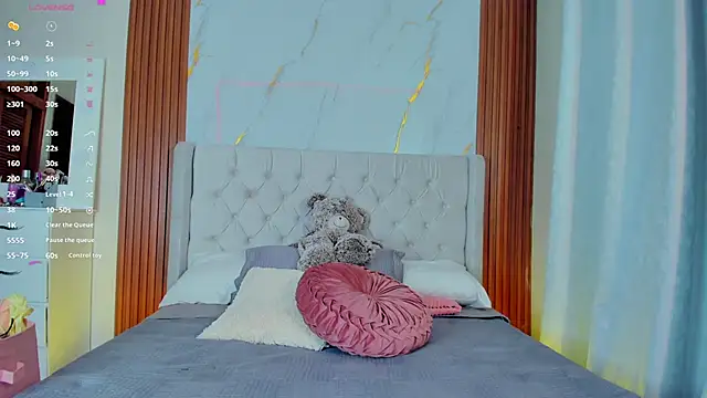 amelie leigh online show from 02/15/25, 01:53