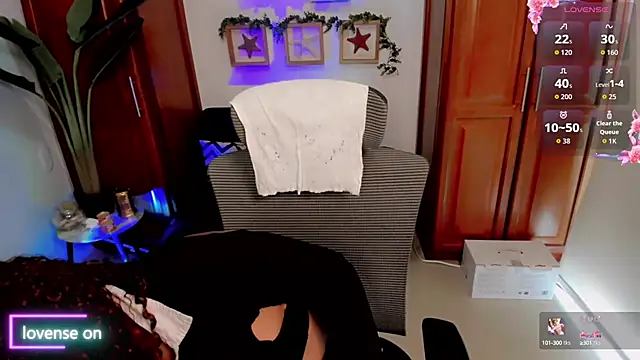 Snapshot of doris_cruz chatting on 09/16/25, 03:13 doris cruz online show from 09/16/25, 03:13