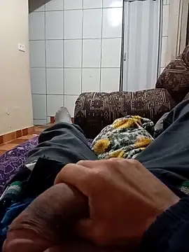 viciadoemsexo10 online show from 10/29/25, 02:19