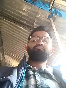 sagarghai07 online show from 11/18/25, 04:17