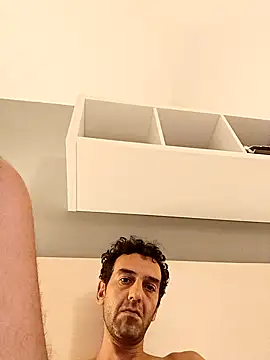 Snapshot of Sextructor@xh chatting on 11/16/25, 01:17 Sextructorxh online show from 11/16/25, 01:17