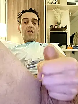 Snapshot of Sextructor@xh chatting on 03/20/26, 05:18 Sextructorxh online show from 03/20/26, 05:18