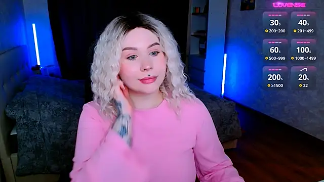 Snapshot of Blueberry-baby chatting on 11/26/25, 11:22 Blueberry-baby online show from 11/26/25, 11:22