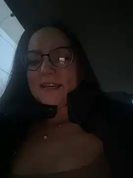 Snapshot of NarcissaHot chatting on 12/28/24, 02:11 NarcissaHot online show from 12/28/24, 02:11