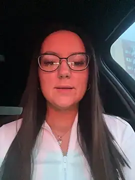 Snapshot of NarcissaHot chatting on 01/10/25, 02:04 NarcissaHot online show from 01/10/25, 02:04