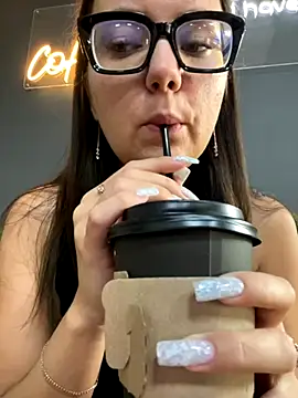 Snapshot of NarcissaHot chatting on 09/26/25, 02:04 NarcissaHot online show from 09/26/25, 02:04