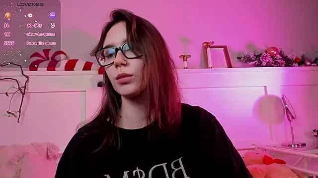 UnaMedison online show from 12/24/24, 01:17