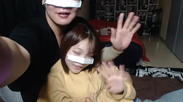 --SHUN-- online show from 01/10/25, 02:02