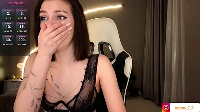 Snapshot of ammy_cummy chatting on 09/26/25, 03:10 ammy cummy online show from 09/26/25, 03:10