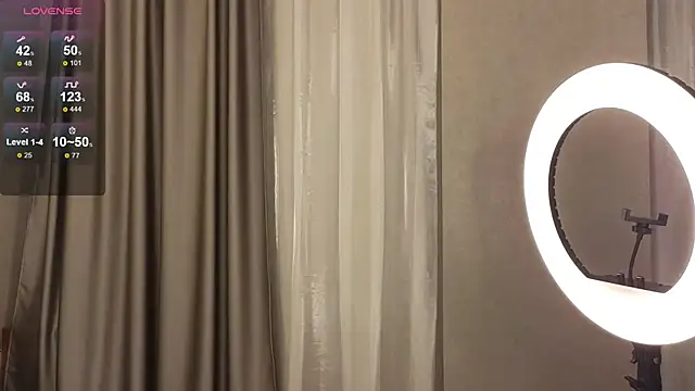 Snapshot of ammy_cummy chatting on 10/01/25, 10:10 ammy cummy online show from 10/01/25, 10:10