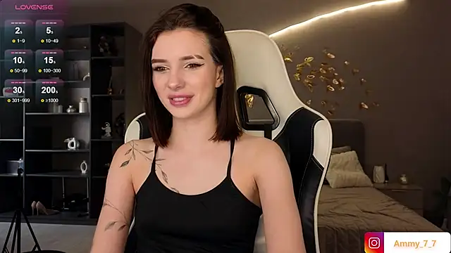 Snapshot of ammy_cummy chatting on 10/12/25, 10:03 ammy cummy online show from 10/12/25, 10:03