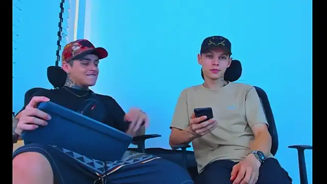 HOT boy2025 online show from 11/26/25, 06:36