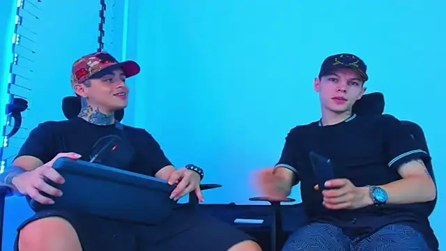 HOT boy2025 online show from 12/05/25, 12:47