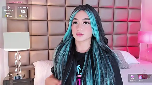 AnnyHizzle online show from 02/14/25, 09:53