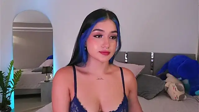 AnnyHizzle online show from 09/23/25, 02:58