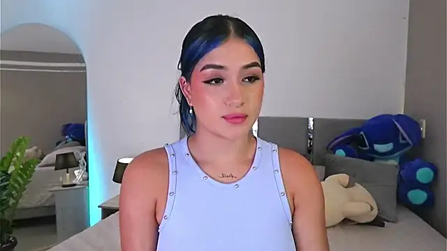 AnnyHizzle online show from 09/25/25, 11:30