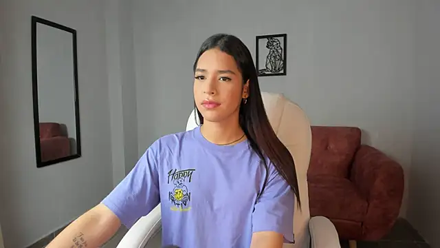 Alice23jones online show from 02/06/25, 01:54